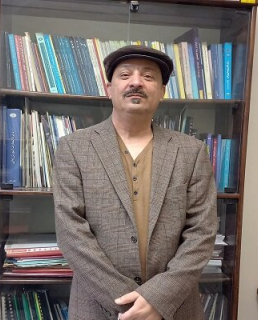 <br />احمدرضا روشن عضو هیئت علمی موسسه پژوهش و برنامه‌ریزی آموزش عالی